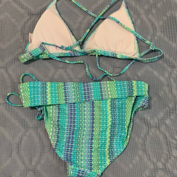 Bikini 👙🏝️☀️ - Picture 2 of 3